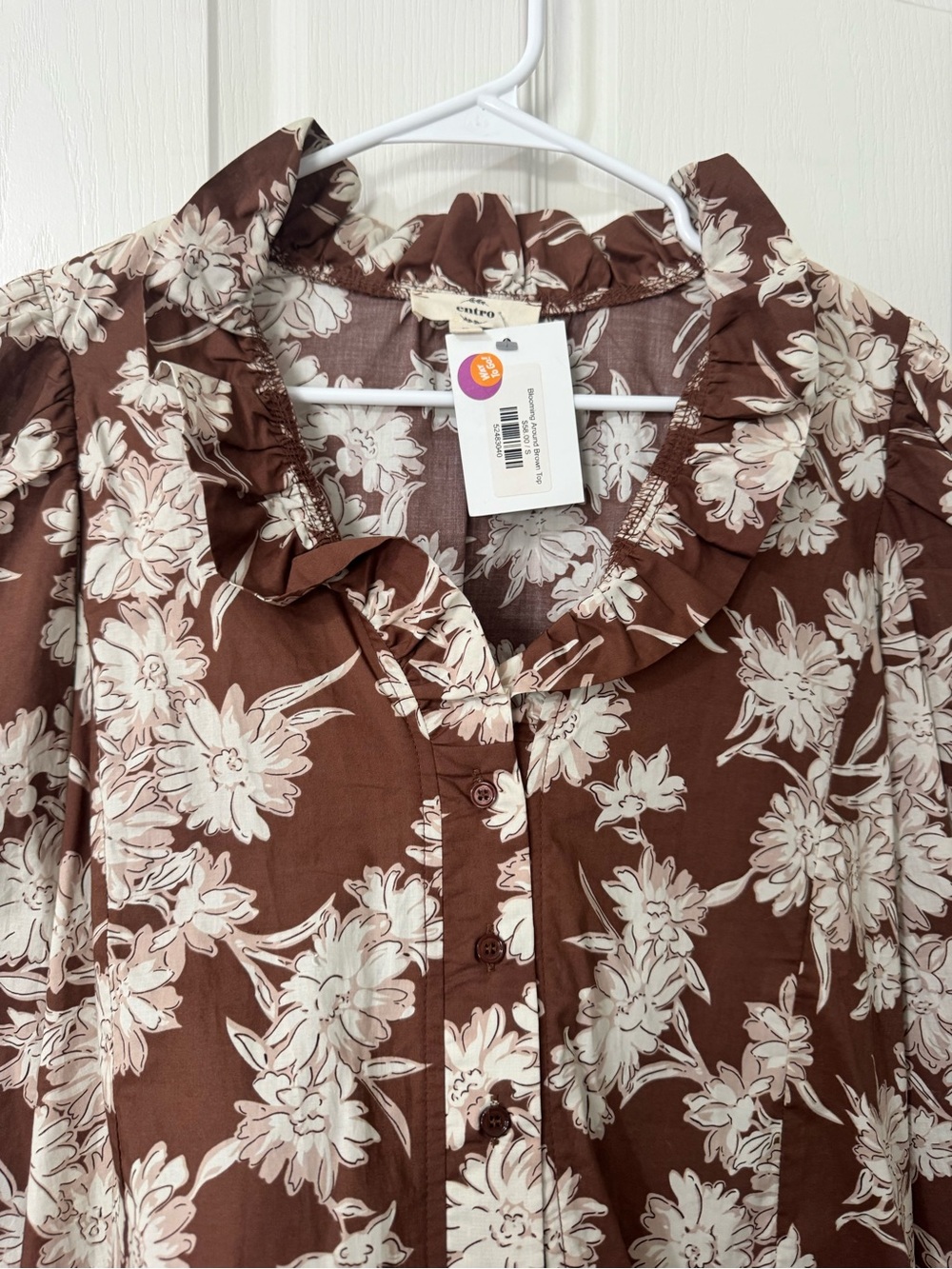 ENTRO Ruffle Collar Blouse - Picture 5 of 5